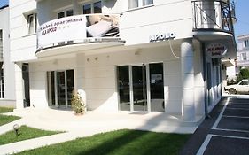Vila Apolo